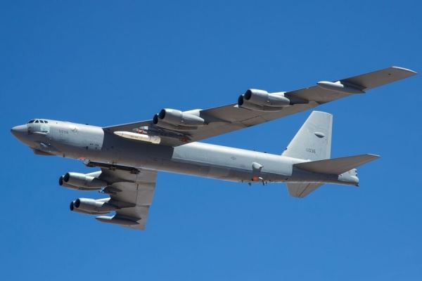 Exxpress: маневры B-52 ВВС США у границ России могут спровоцировать эскалацию 