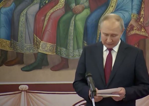 Владимир Путин процитировал Книгу перемен на обеде с лидером КНР в Кремле