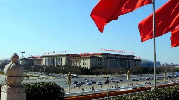 Межконтинентальные связи, взгляд парламентария, воздушный трафик, красота природы — смотрите «Китайскую панораму»-541