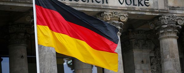 R+V Versicherung: две трети граждан Германии боятся поражения своей страны в войне